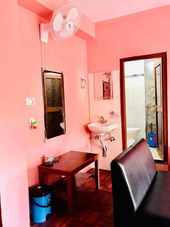 Shristi Hotel & Lodge Bandipur Luaran gambar