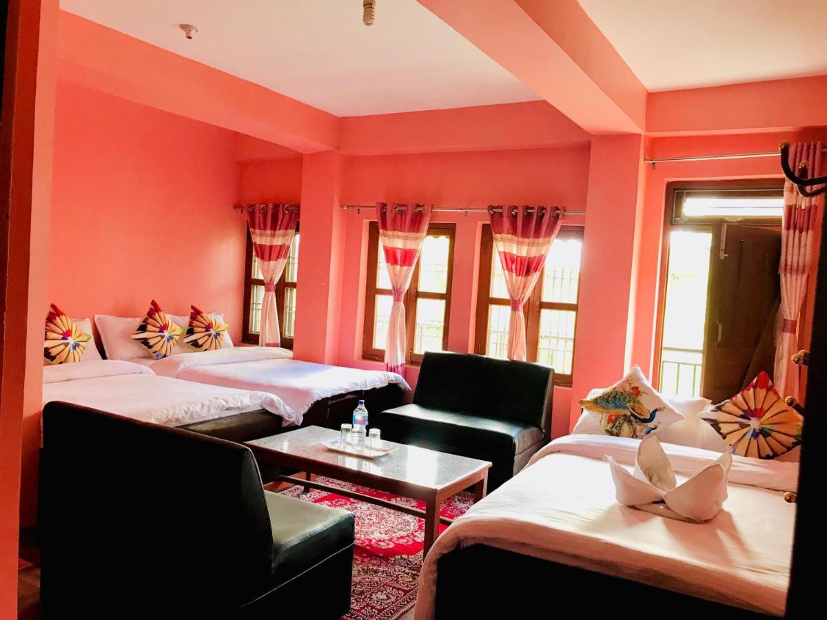 Shristi Hotel & Lodge Bandipur Luaran gambar